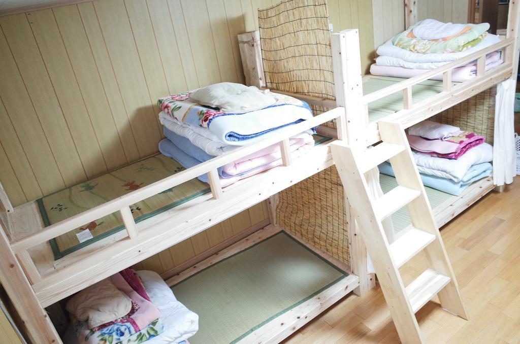 Goto Guest House Utojuku Eksteriør bilde