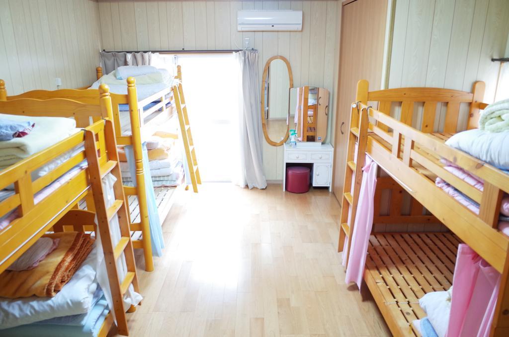 Goto Guest House Utojuku Eksteriør bilde